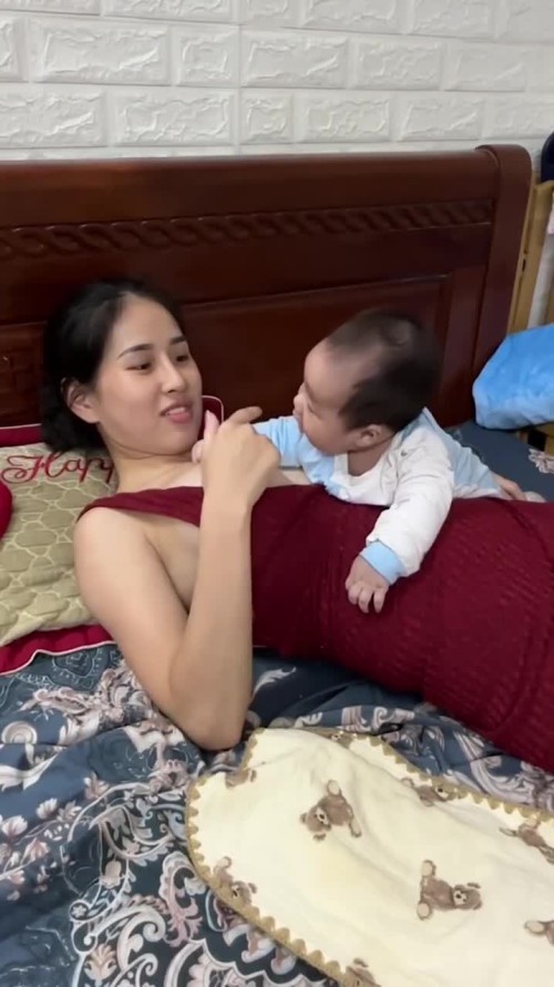 Breastfeeding (48)