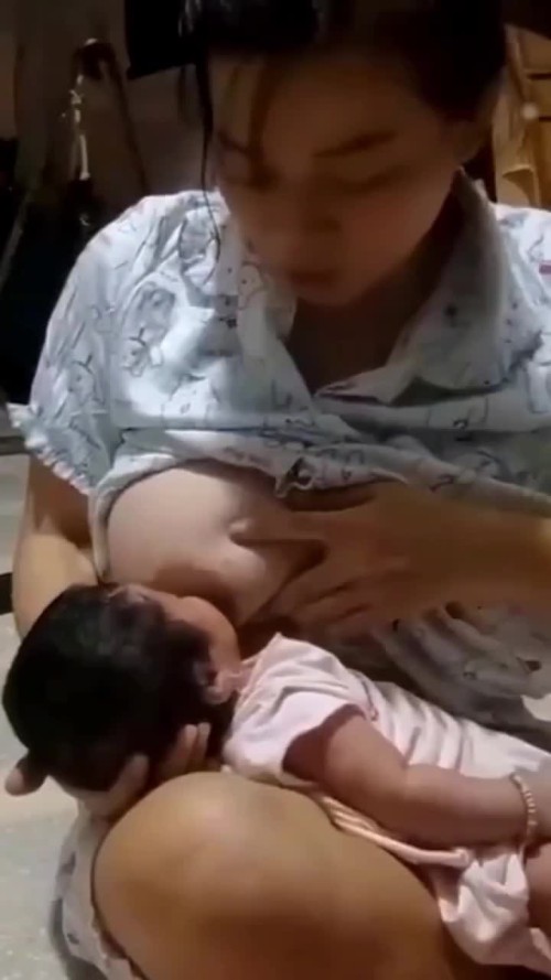 Breastfeeding (115)