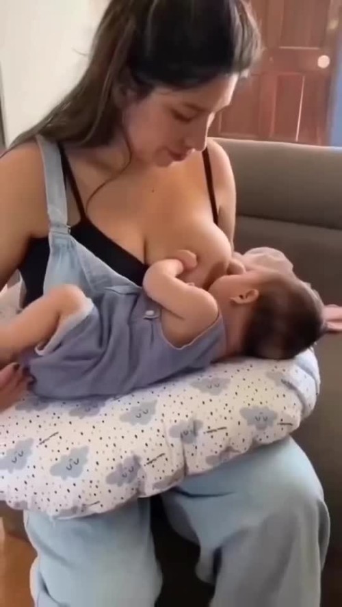 breastfeeding collection (32)