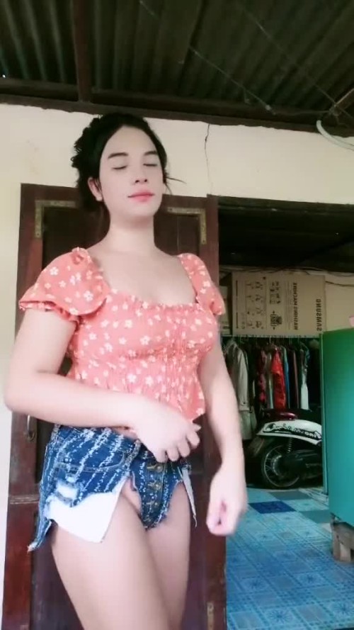 sexy girl dancing 1 (685)